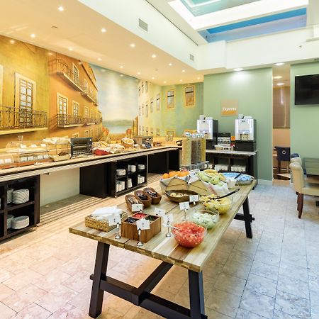 Holiday Inn Express Lisboa - Av. Liberdade By Ihg Екстер'єр фото